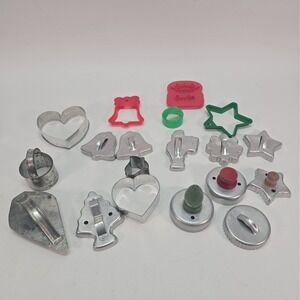 Lot of 15 Assorted Vintage Aluminum Cookie Cutters + 4 Plastic Cutters